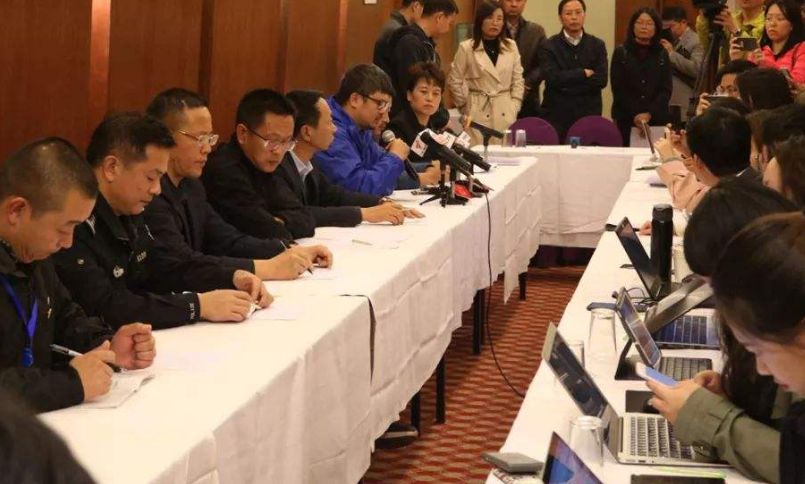 重庆港澳通行证自我更新操作指南(插图)