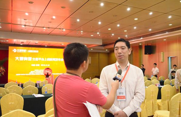 江北机场将有三个轻轨站与两条轻轨线对接